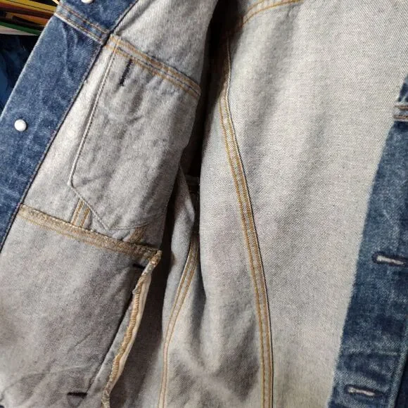 Levi's trucker jacket  - Picture 6 of 9